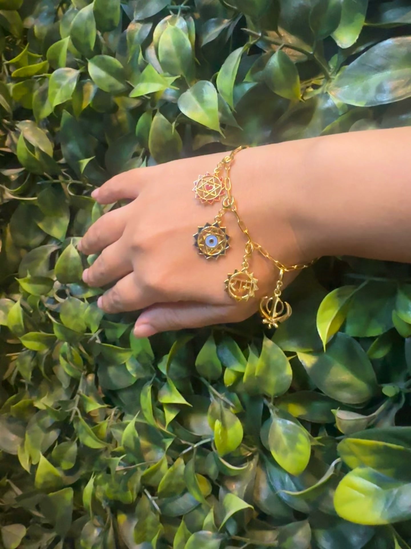 Khanda Charm (18kt Gold Micron)