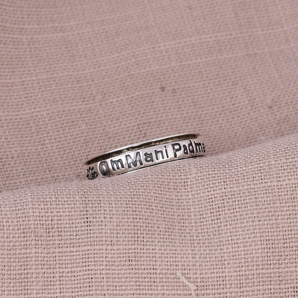 Om Mani Padme Hum Ring (92.5 Sterling Silver)