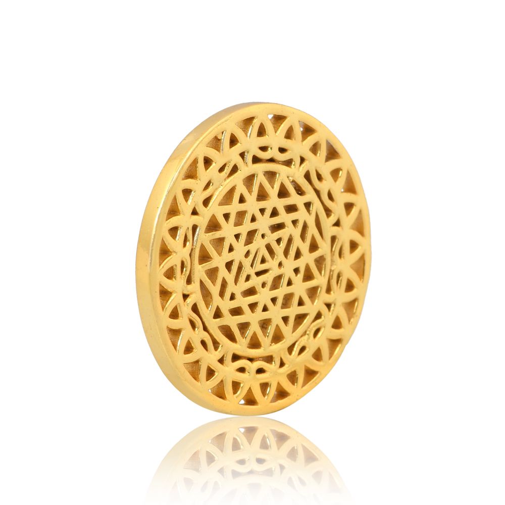 Shree Chakra Coin: 25mm (Silver with Gold Plating)