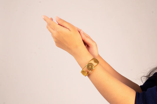 Energy Generator Cuff Styled Bracelet (18kt Gold Micron)