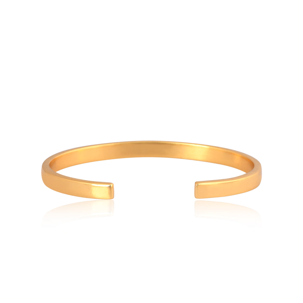 Om Namah Shivaya Om Bracelet: (18Kt Gold Micron)