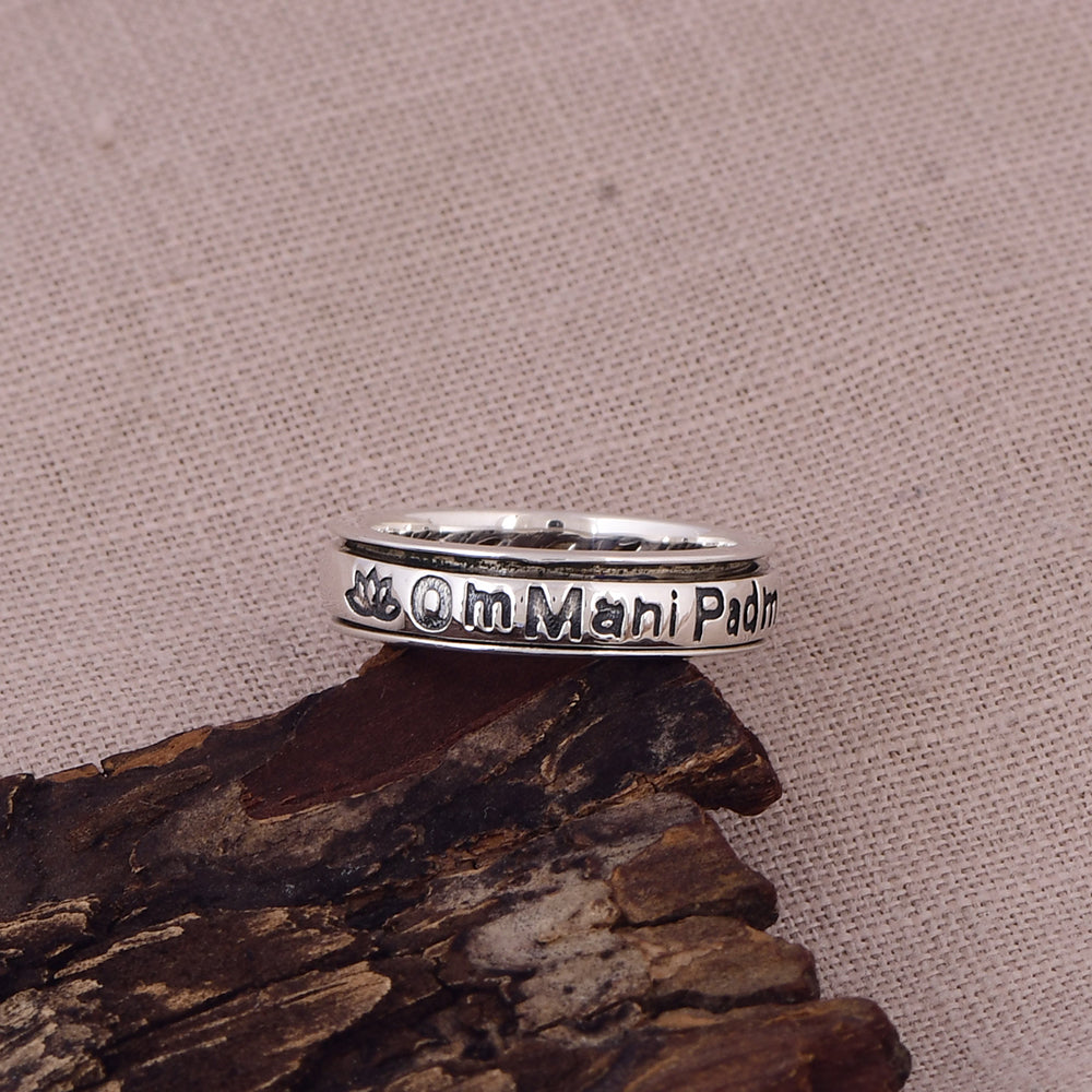 Om Mani Padme Hum Ring (92.5 Sterling Silver)