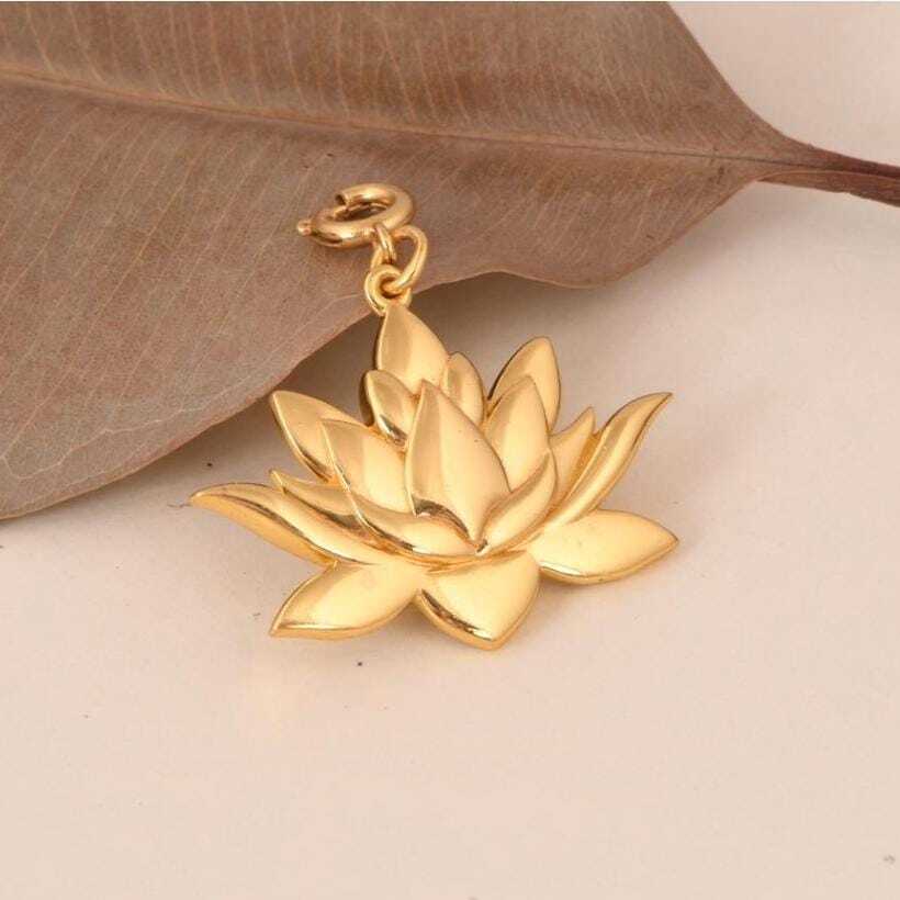 Auspicious Buddhist Charm: Golden Lotus