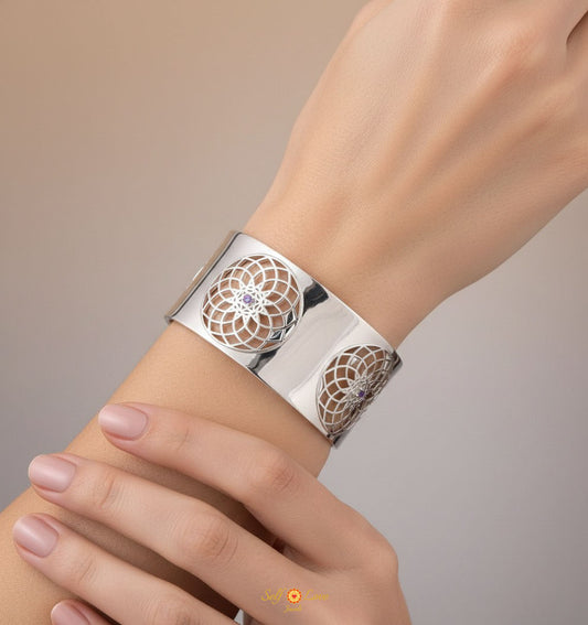 The Intuitive Oracle Cuff (92.5 Sterling Silver)