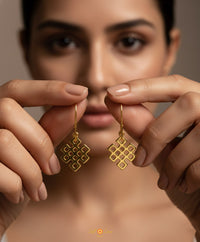 Endless Knot Earrings (18kt Gold Micron)