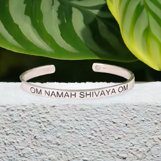 Om Namah Shivaya Om Bracelet (92.5 Sterling Silver)